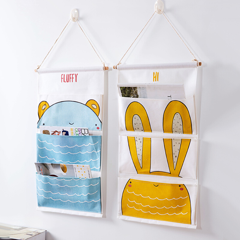18新款布艺卡通大三兜收纳挂袋宿舍后墙上储物袋墙挂式收纳袋大耳朵兔
