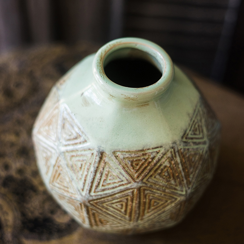 家柏饰(CORATED)多面纹小口瓶 复古陶瓷罐子花瓶花器装饰摆件新中式怀旧高清大图