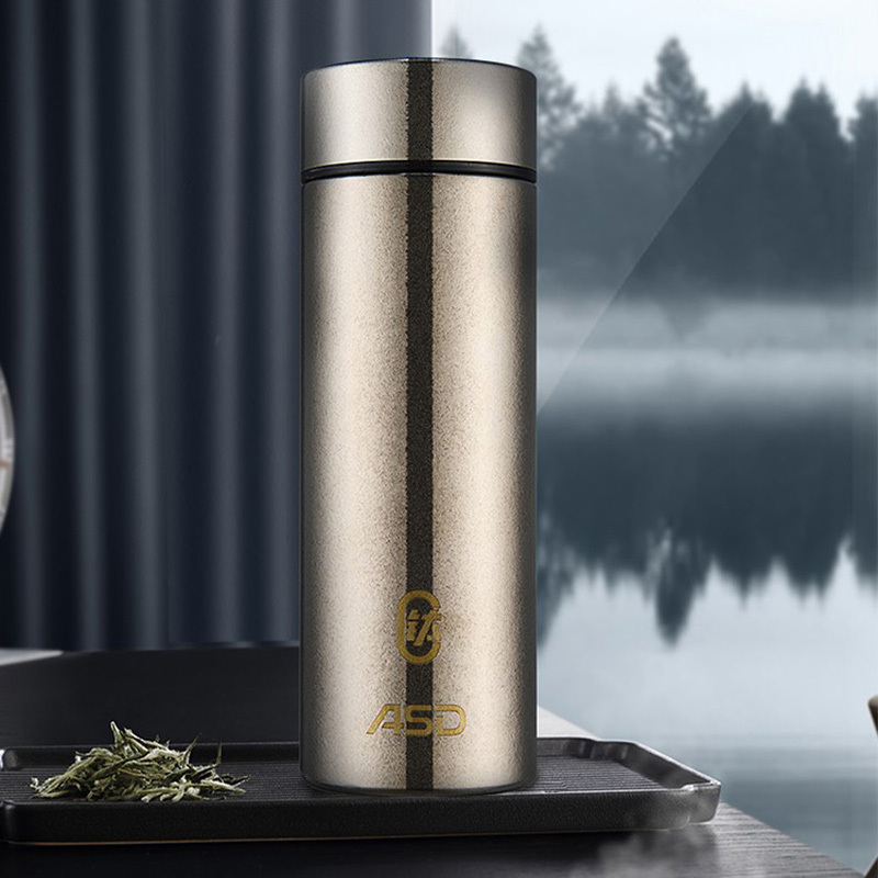 爱仕达随手杯300ml钛享纯钛RWS30T6Q-G(颜色随机)高清大图