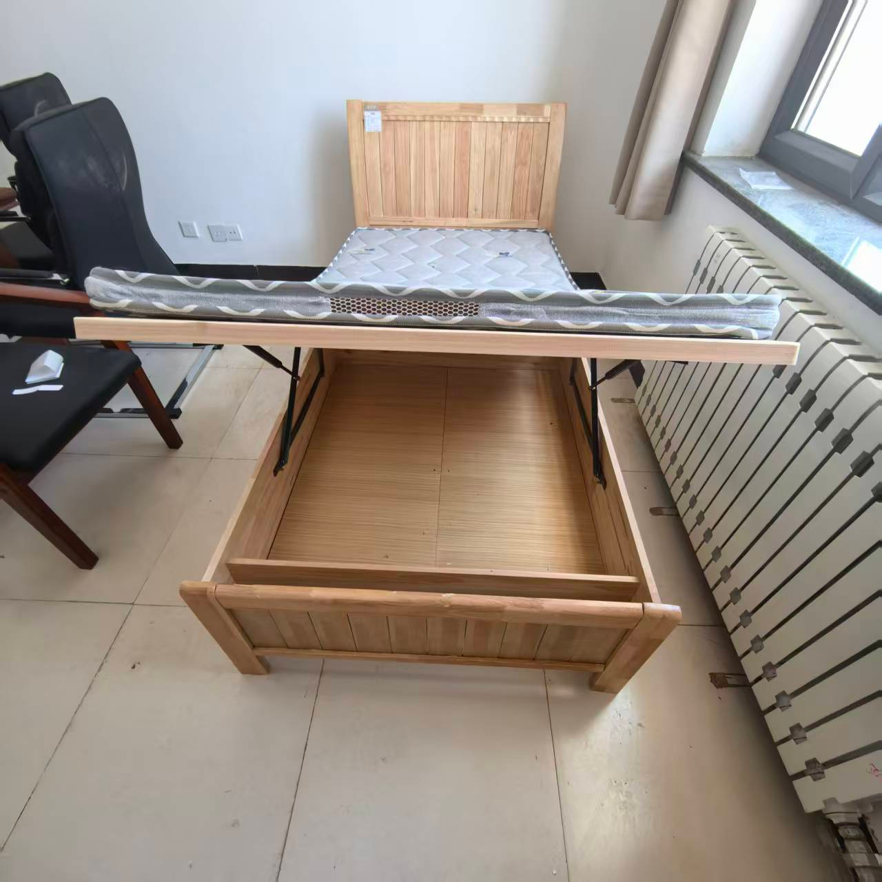 舵途 单人实木床带床箱(配床垫)1m*2m 张高清大图