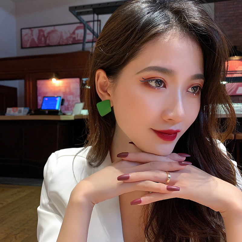 lacelips网红绿色耳环2020年新款潮韩国气质网红耳饰品夸张耳钉