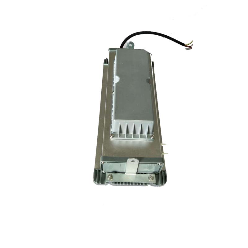 LHDQ 领航电器 LHF2121A-4×3W LED应急顶灯 冷白 IP65高清大图