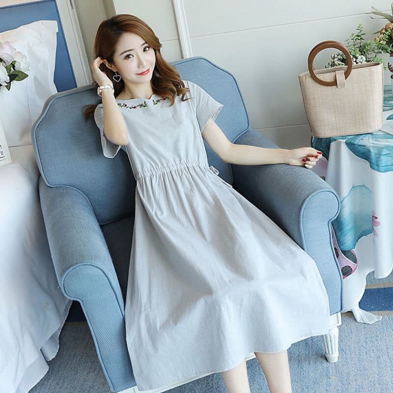 迪鲁奥(DILUAO)夏季短袖孕妇裙韩版长款宽松大摆孕妇装裙子A字裙夏装时尚绣花中长款休闲大码怀孕期连衣裙长裙遮肚显瘦潮图片