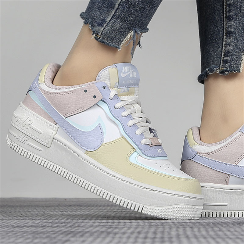 耐克nike运动休闲鞋