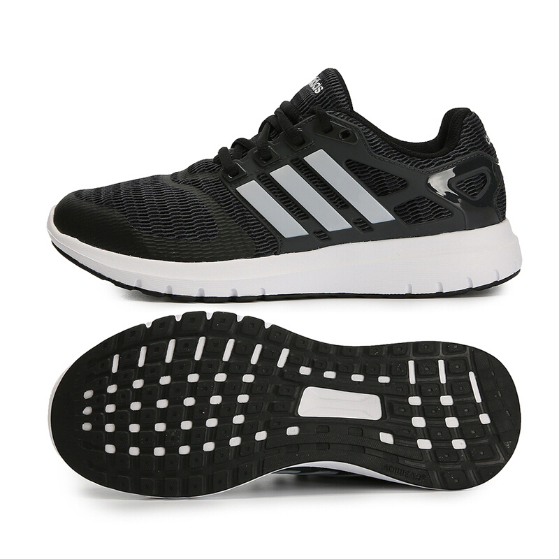 阿迪达斯adidas跑步鞋
