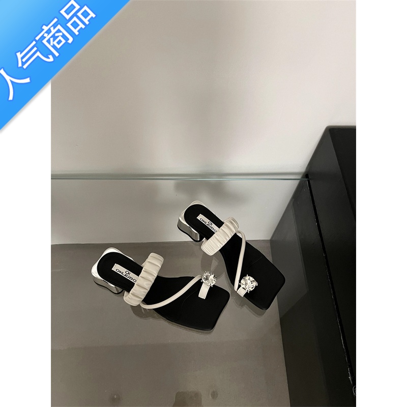 SUNTEK2023夏新款时尚外穿粗跟套趾水钻凉拖鞋女网红款中跟凉鞋女 米白色 39