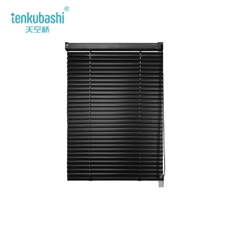 天空桥 亚光黑百叶窗 定制 平方米高清大图