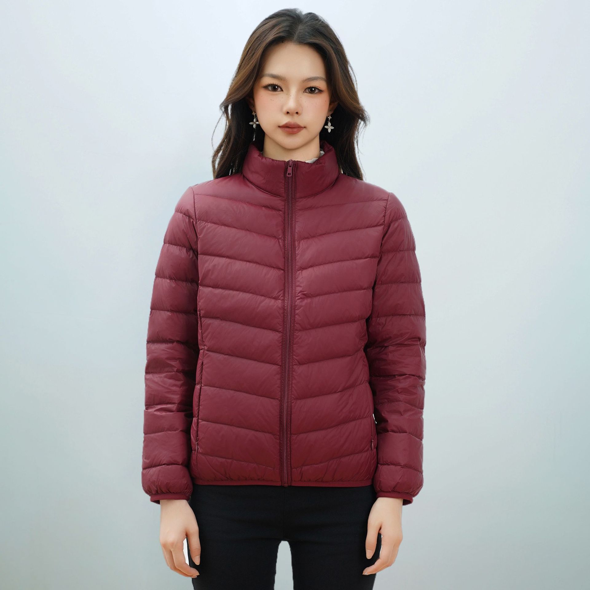 女式新国标90绒简约羽绒纯色女立领女装轻薄款羽绒服女士 酒红 XL