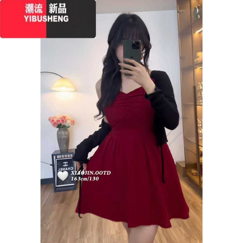 YIBUSHENG大码绝美氛围感吊带连衣裙女季胖mm显瘦肌理感a字礼服优雅短裙