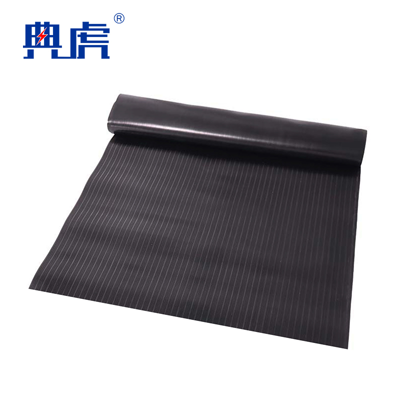 典虎 绝缘橡胶板 黑色条纹 6kv 5米*1米*3mm 卷高清大图