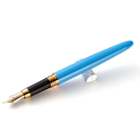 英雄(HERO)礼赞 钢笔 高级铱金笔-990 颜色随机 0.5mm 1支 商务办公用墨水笔