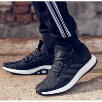 adidas阿迪达斯男子跑步鞋新款BOOST休闲运动鞋CP9326