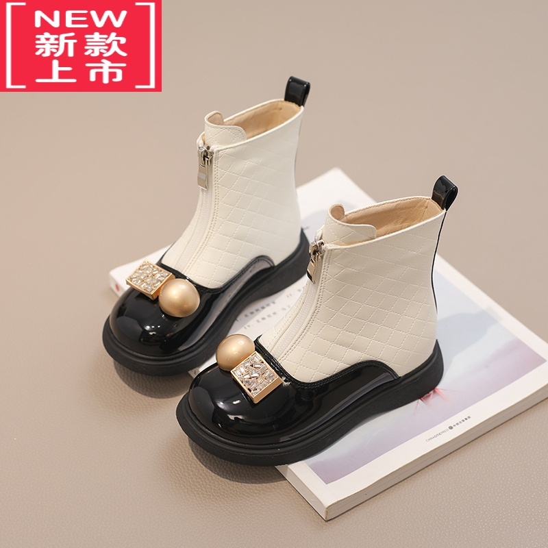 可莉允女童靴子洋气儿童马丁靴软底公主皮靴2022秋冬新款小香风宝宝短靴