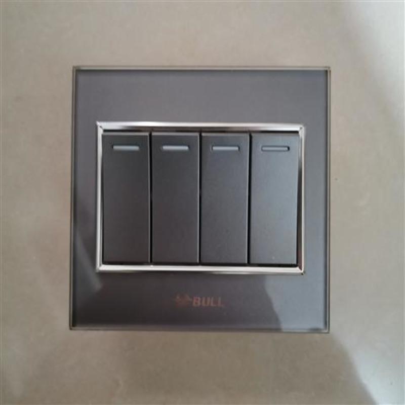 公牛开关插座高晶钢化玻璃面板五孔usb空调插座一开两开双控g22灰空白