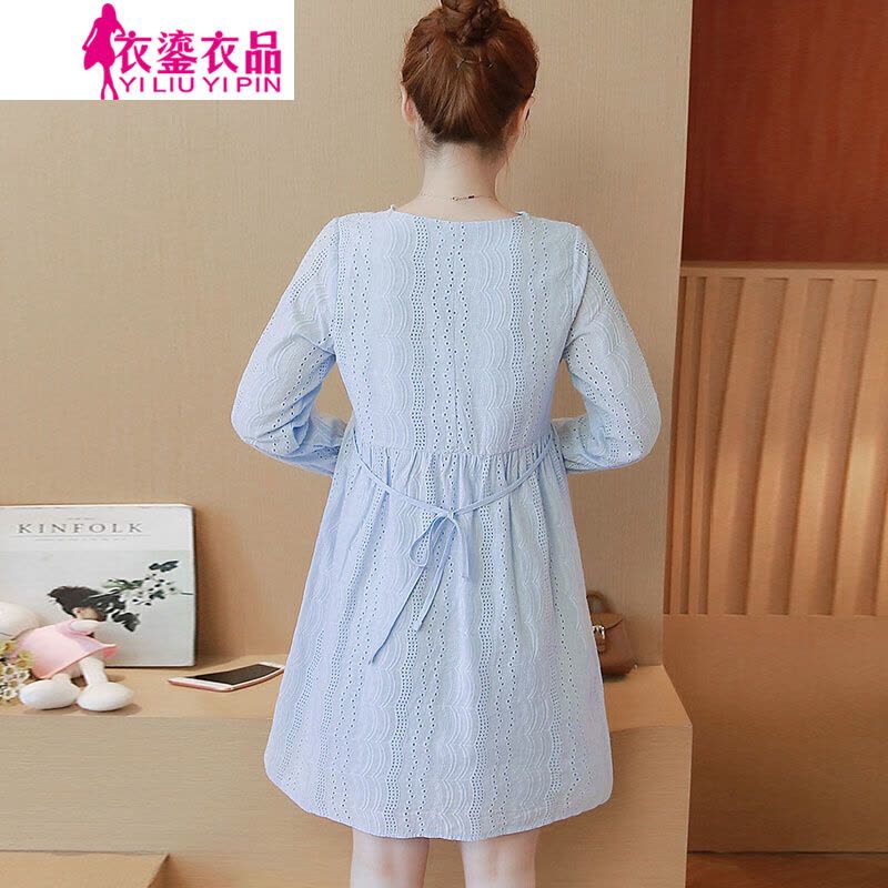 迪鲁奥(DILUAO)孕妇装2021秋冬韩版新款棉刺绣V领长袖孕妇裙子 喂奶哺乳白色孕妇连衣裙图片