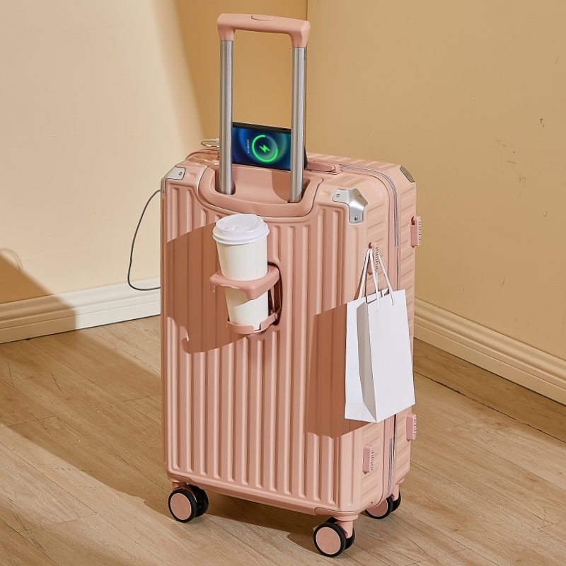 组图丨第五届永州·蓝山皮具箱包盛宴“开席” 跟从镜头去撒欢！