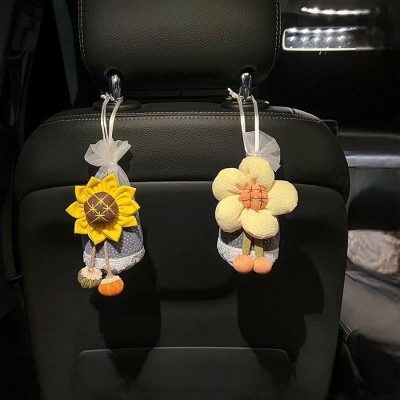 汽车用竹炭包除甲醛去异味活性炭车载好物碳包公仔新车内饰用品女高清大图