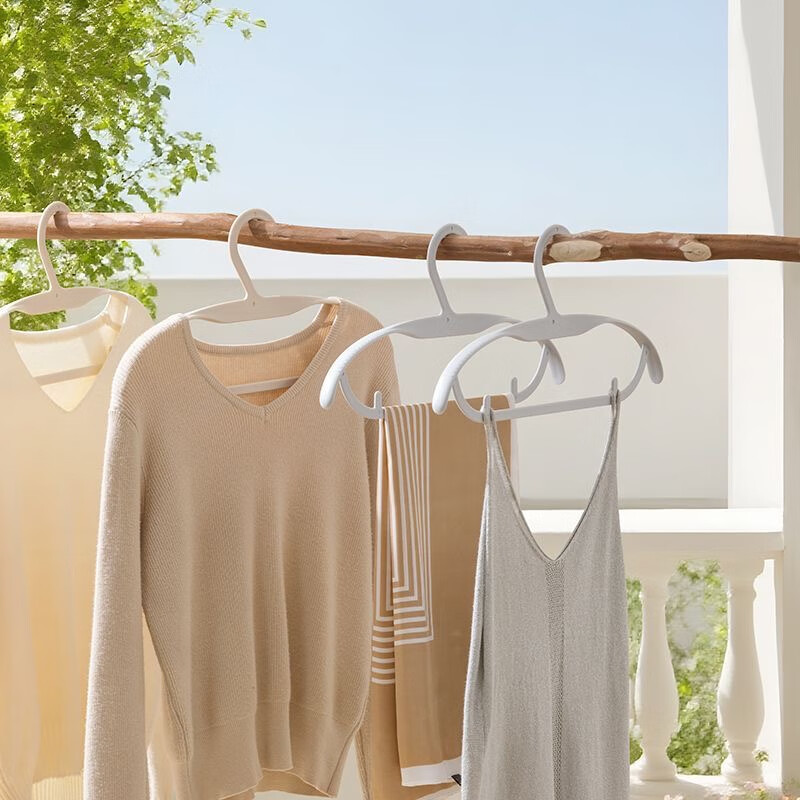 茶花衣架 宽肩防滑晒衣架衣服撑子晾衣撑架西装塑料衣挂架 6只装101005高清大图