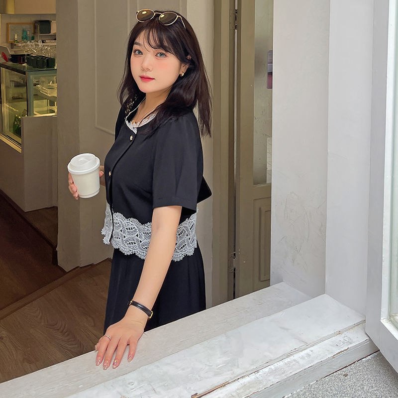 美动态2022夏季新款大码女装胖mm法式赫本风蕾丝拼接小黑裙连衣裙