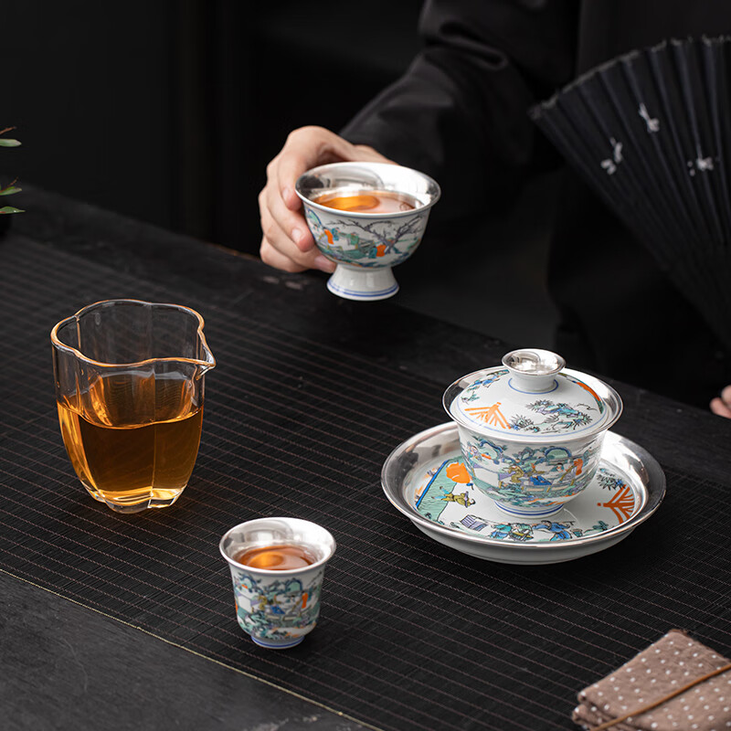 苏氏陶瓷/SUSHI CERAMICS J1079 鎏银游园图壶承盖碗小套装 (单位:套)高清大图