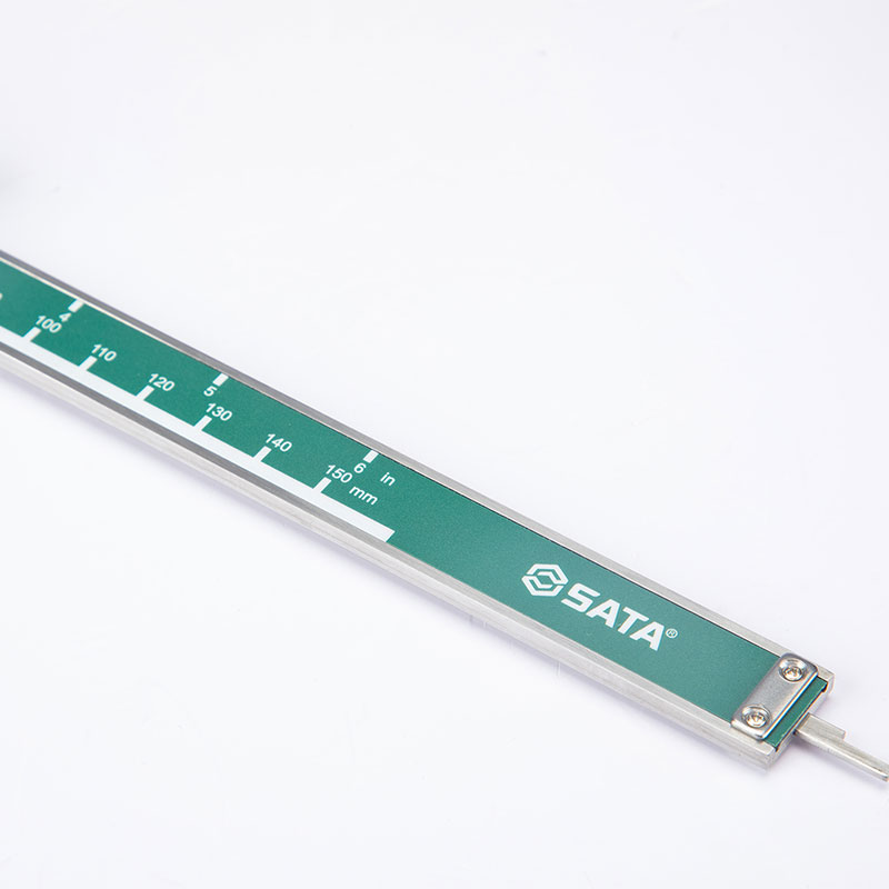 世达(SATA)数显式游标卡尺 不锈钢数显卡尺电子卡尺 0-200MM 91512 一个高清大图