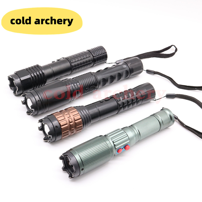 新款车载充电多功能手电筒 电棒 高压电棍 夜行电棍 厂房小区住宅安保安防保安巡逻手电筒器材 防爆强光电 单身女士自卫手电高清大图