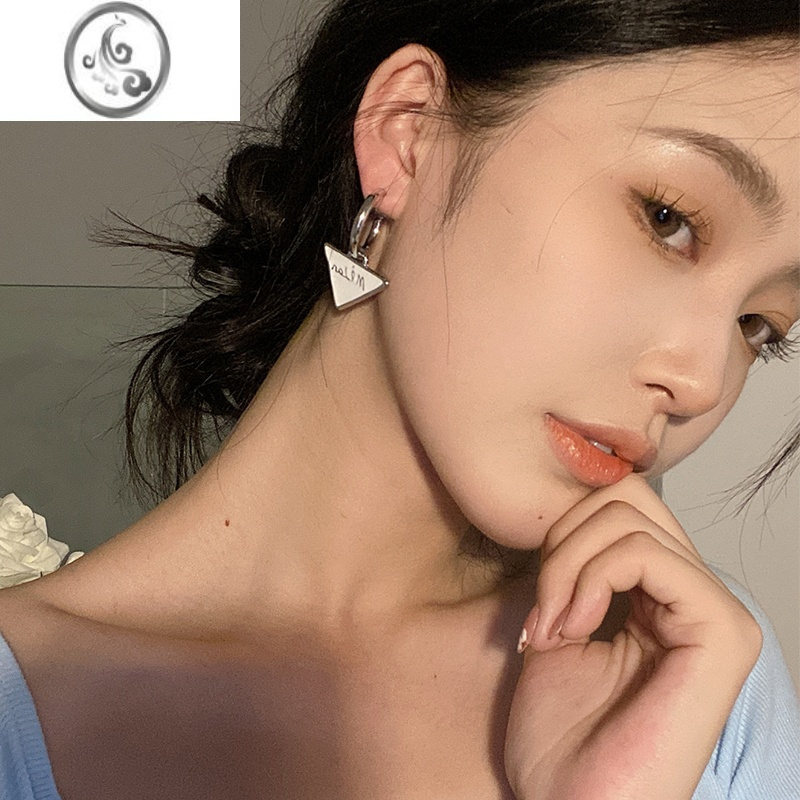 JiMi法式复古三角字母耳环ins潮嘻哈个性独特气质耳钉网红设计感耳坠