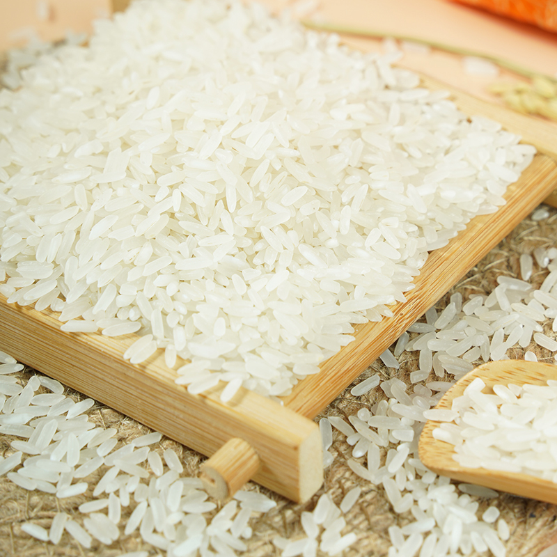 陇间柒月 米面油套餐 10kg+5L内含:六月富硒大米5KG,富硒小麦粉2.5KG*2,玉米油胚芽油5L高清大图