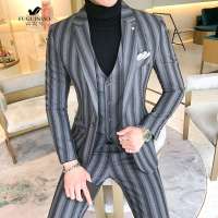 富贵鸟(FUGUINIAO)商务青年礼服韩版修身条纹西服套装男士帅气大码西装三件套婚礼服