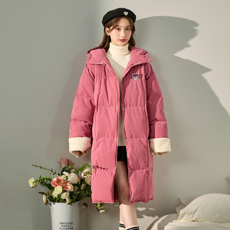 [1.5折价286元]草莓熊联名唐狮羽绒服女冬季长款连帽新款红色冬装外套K