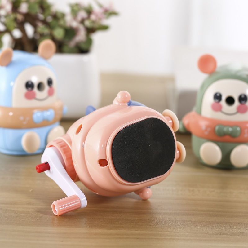 转笔刀小学生削笔刀手摇自动进铅卡通削笔器大女儿童机器人刨笔器