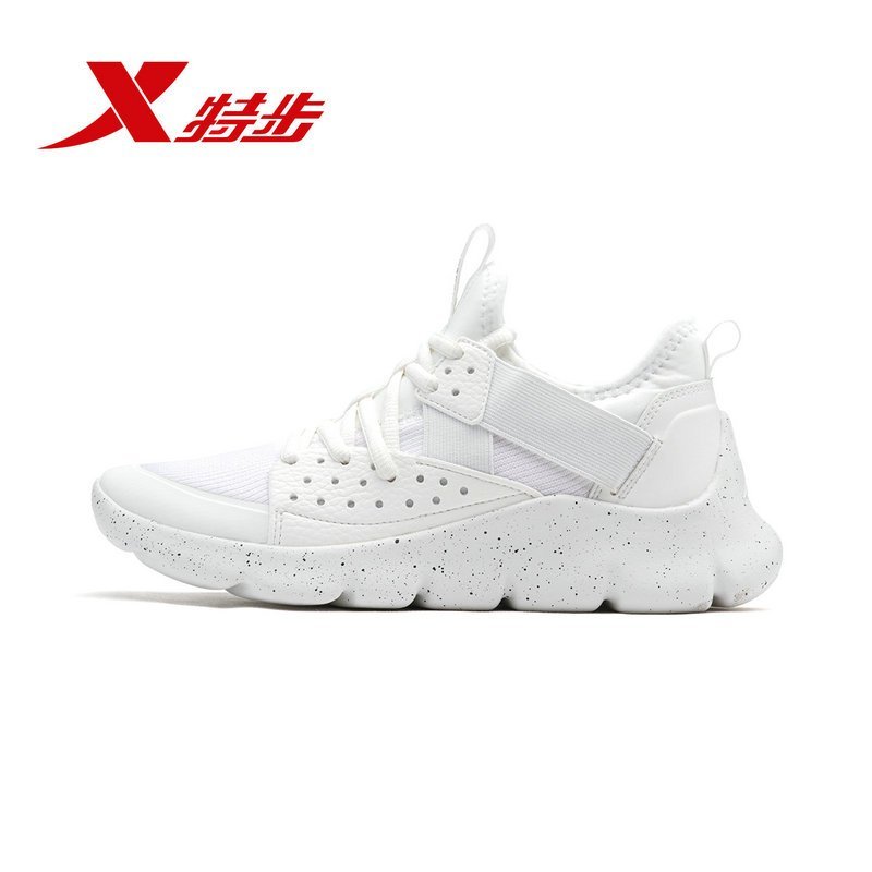 特步(Xtep)女2018新款正品女士低帮系带运动休闲秋季小白鞋舞蹈跑步鞋休闲鞋882418529570
