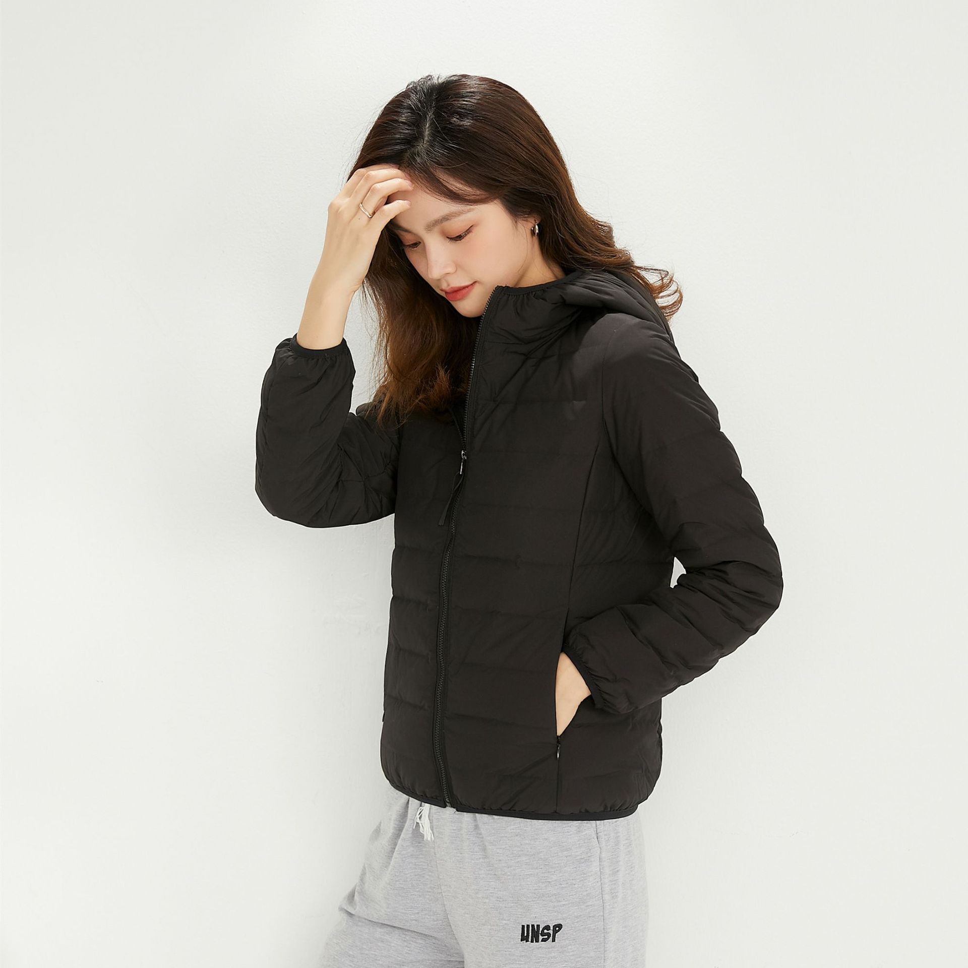 女式90绒纯色轻薄女装连帽带帽无缝羽绒服短款大码外套_025高清大图