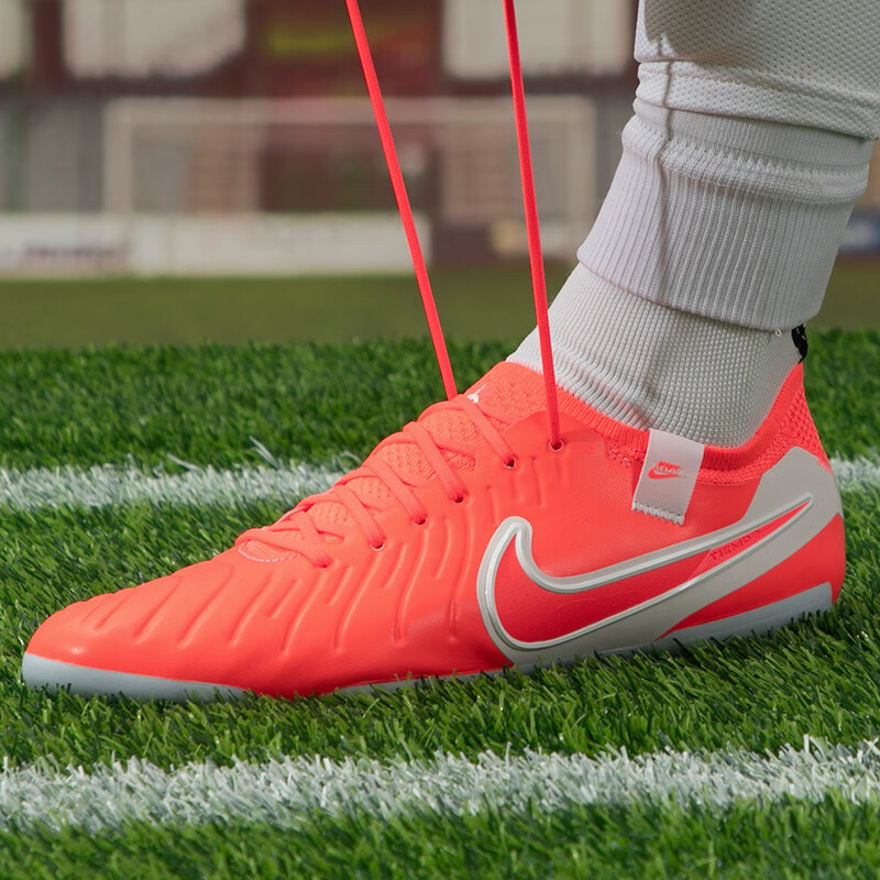 耐克（NIKE）男鞋足球鞋春季新款LEGEND 10运动鞋AG钉鞋人草实战训练鞋高清大图
