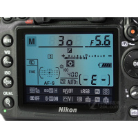 [店保五年]Nikon/尼康 D7000 单机 半画幅中端单反相机专业单反 D7000机身[全新港版]