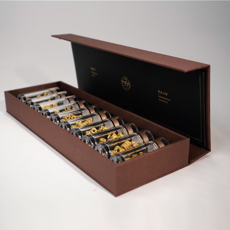 春之斛 铁皮石斛-一级枫斗 泡茶煲汤尊享礼 3g*10瓶*2盒高清大图