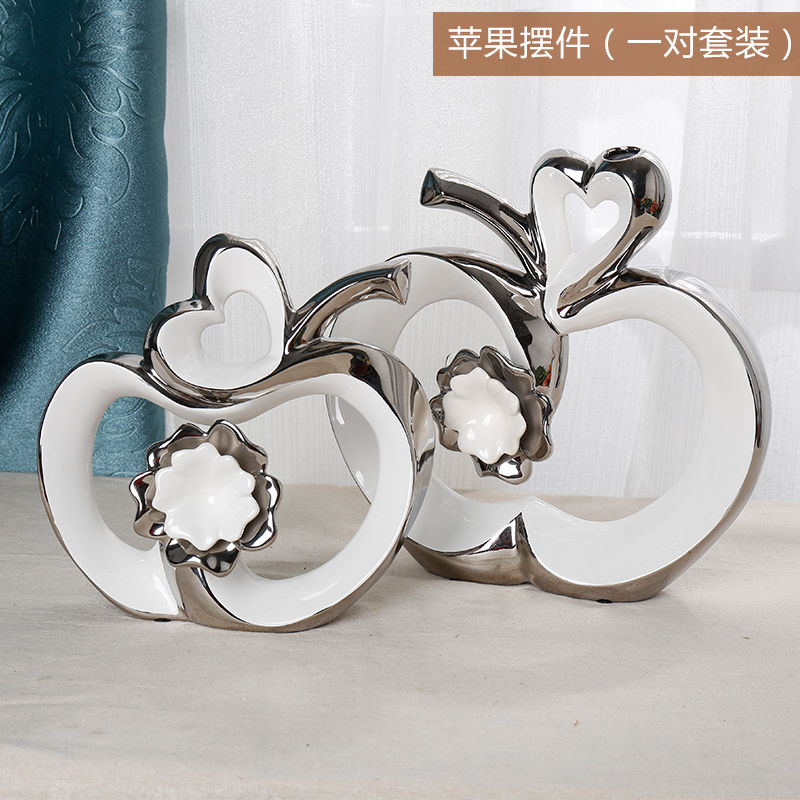 现代简约陶瓷工艺品时尚家居装饰品客厅电视柜酒柜苹果创意摆件 三维工匠 苹果摆件套装(随机绿植)高清大图