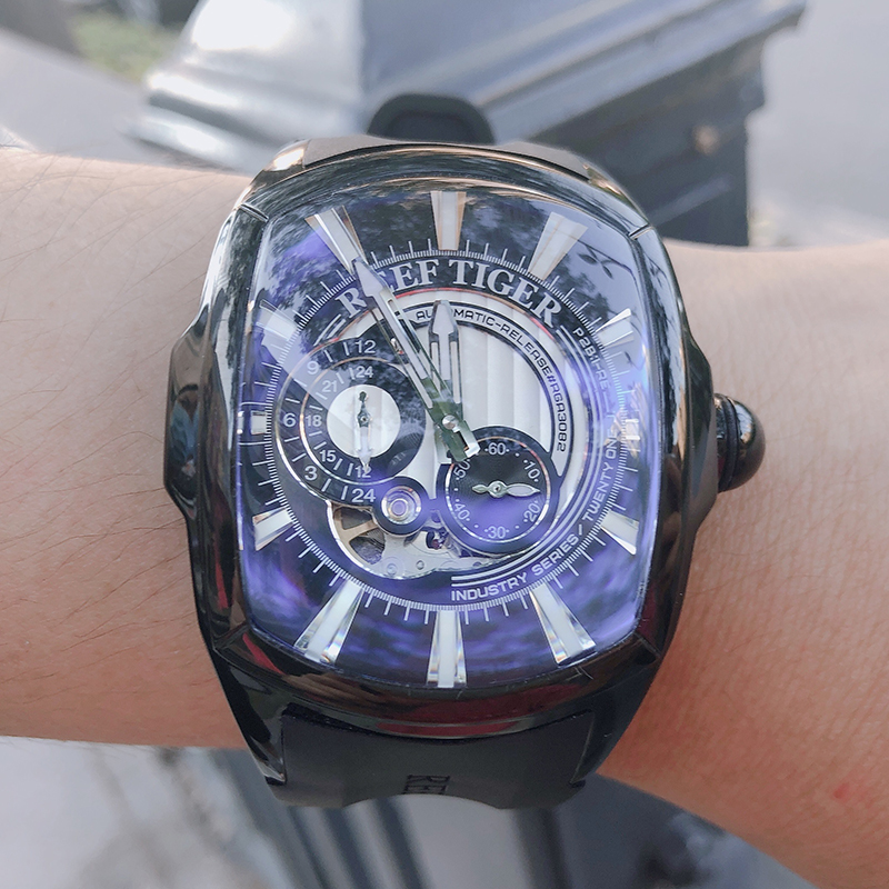 瑞夫泰格(reef tiger)个性大表盘全自动机械表男士手表橡胶带酒桶形时尚防水夜光潮男坦克表RGA3096S 黑钢蓝面