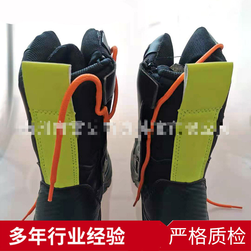 登月 RJX-Z-25D 抢险救援靴 黑色 头层牛鞋面革和防水阻燃帆布材质 防水防刺穿 耐弯折 耐磨 耐切割(一双装)