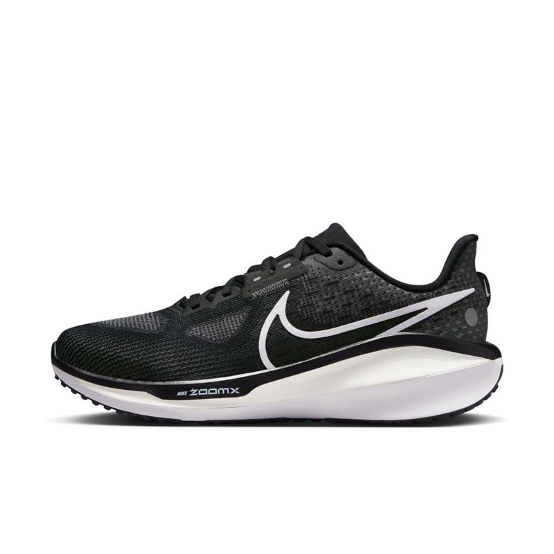 耐克(NIKE)跑步鞋男缓震透气专业跑鞋提升速度性能黑白色2024新款