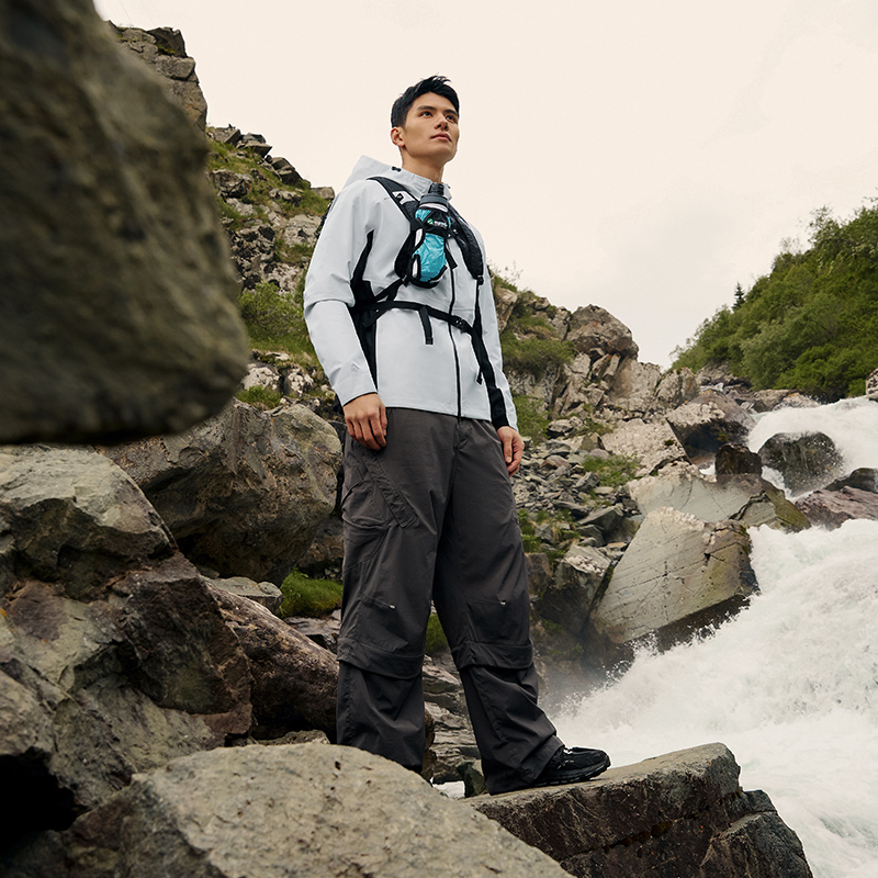 361°畅跑无惧雨屏冲锋衣新款防水防风冲锋衣男户外登山服高清大图