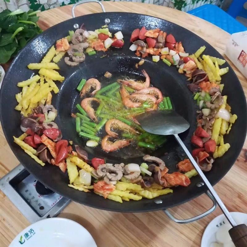 新款烙锅平底凹底不粘锅生铁铸铁煎锅炸锅贵州小吃锅燃气锅电磁炉
