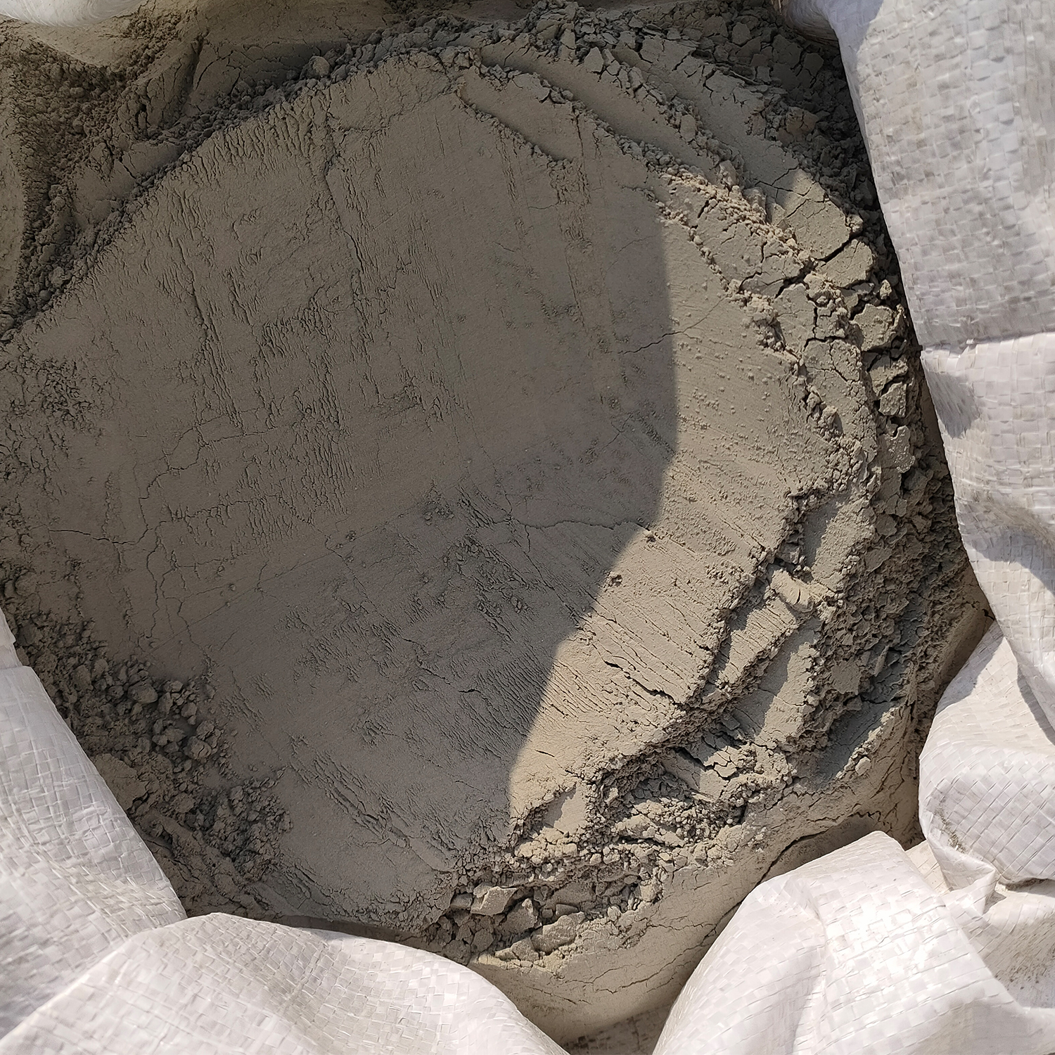 恒兴盛嘉 水泥 PC42.5 吨高清大图