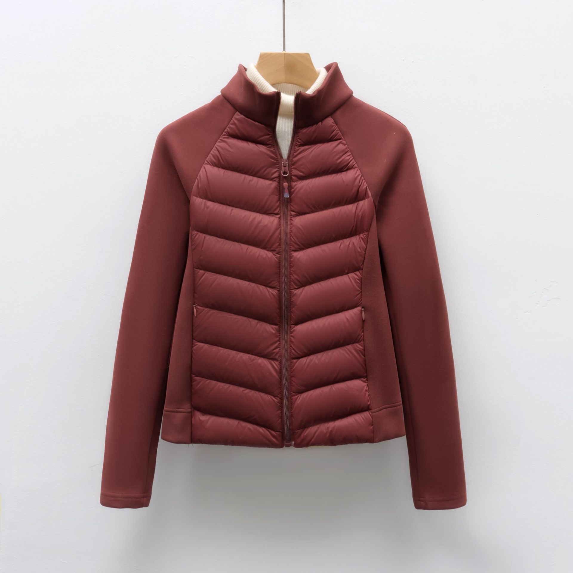 羽绒服新国标90绒轻薄立领女瑜伽拼接纯色修身百搭运动风 酒红色 2XL