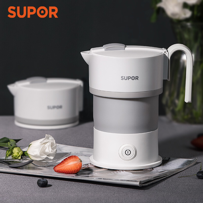 苏泊尔(SUPOR) 电热水壶便携式烧水壶SW-06J007食品级硅胶折叠电水壶双电压出差旅行开水壶 便携式 可折叠白色