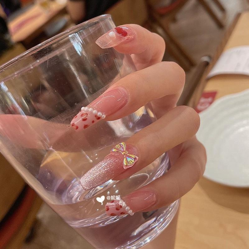 假指甲贴片重复使用猫眼豹纹爱心蝴蝶结ins穿戴新娘孕妇甲片美甲s小号