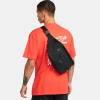 耐克（NIKE）新款单肩包斜挎包男女包骑行健身包训练休闲包运动腰包DB0490-084 ZP DN2556-010/黑色