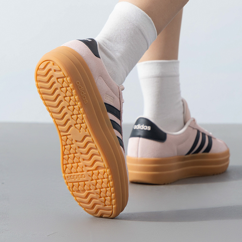 Adidas阿迪达斯女士新款时尚厚底网球鞋透气运动鞋轻便板鞋JI2910 ZP