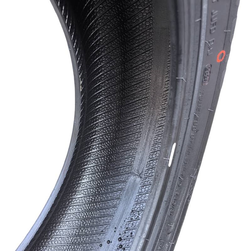 朝阳 雪地胎 215/75R17.5 条高清大图