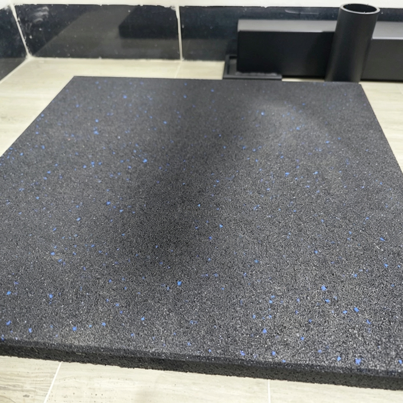 喜力健 健身房地垫 粗颗粒50*50*3cm 块高清大图
